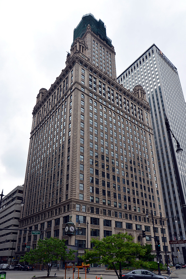 35 East Wacker Drive by John W. Cahill