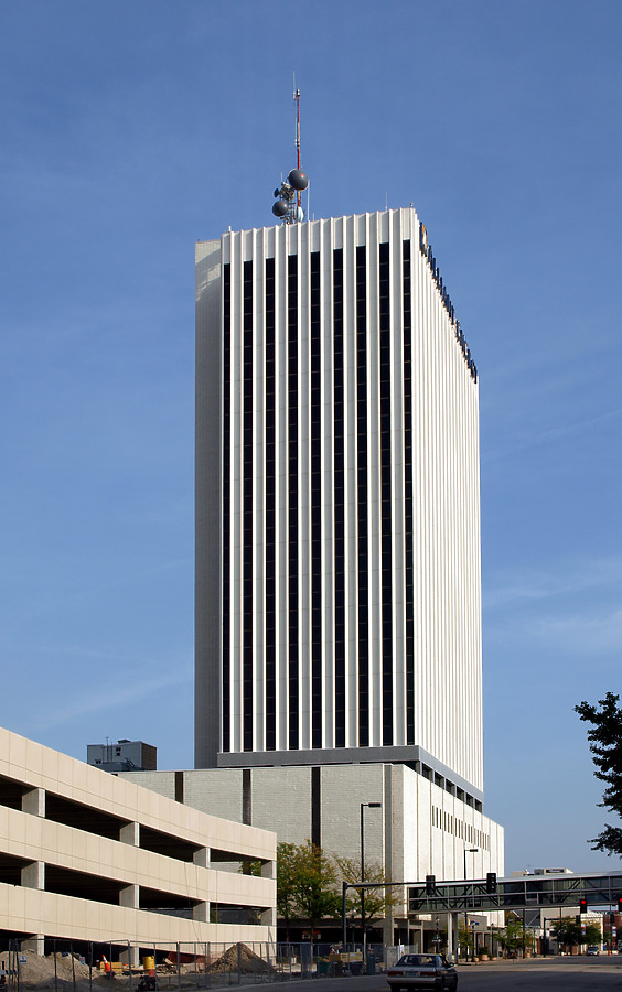 Alliant Tower by Marshall Gerometta