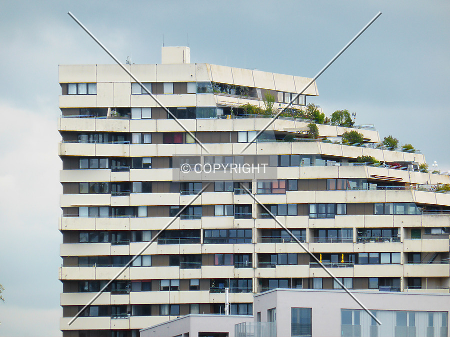 Donau Center by Nephilim