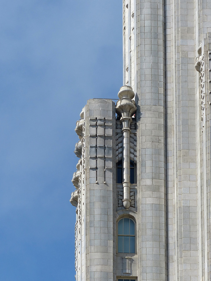 140 New Montgomery Street by Nate Lindsey