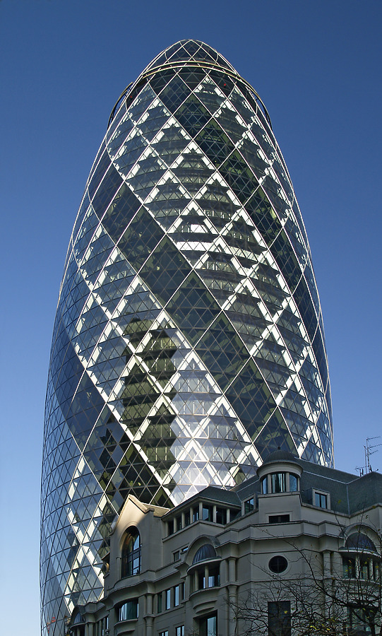 30 St Mary Axe by Cesar Serrano