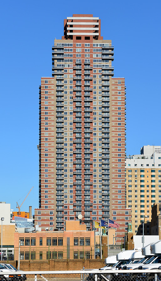 Riverbank West Apartments by John W. Cahill