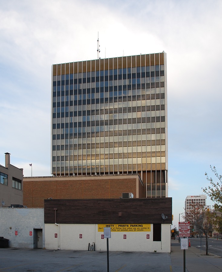 County-City Building by Huopa