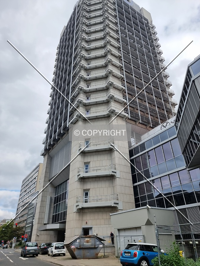 Union Investment-Hochhaus by Nephilim