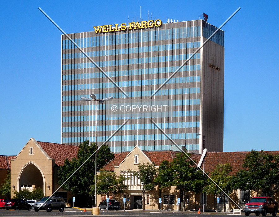 Wells Fargo Building by Chris Patriarca