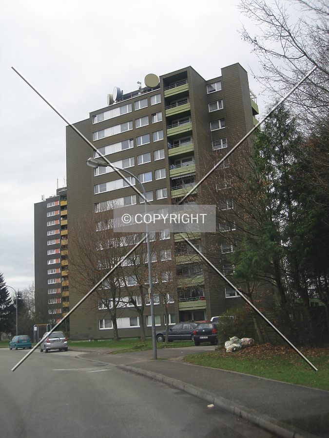 Altenburger Allee 2 by Nephilim