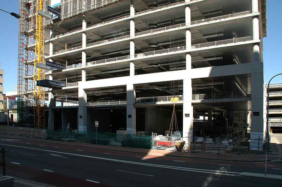 25 Smith Street by John Bek