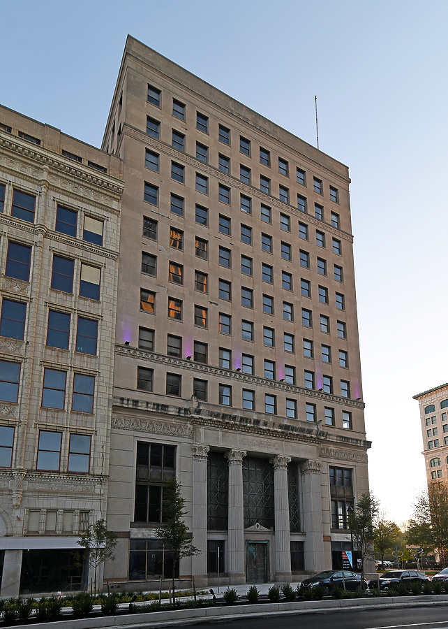 Chase Bank Building by John W. Cahill