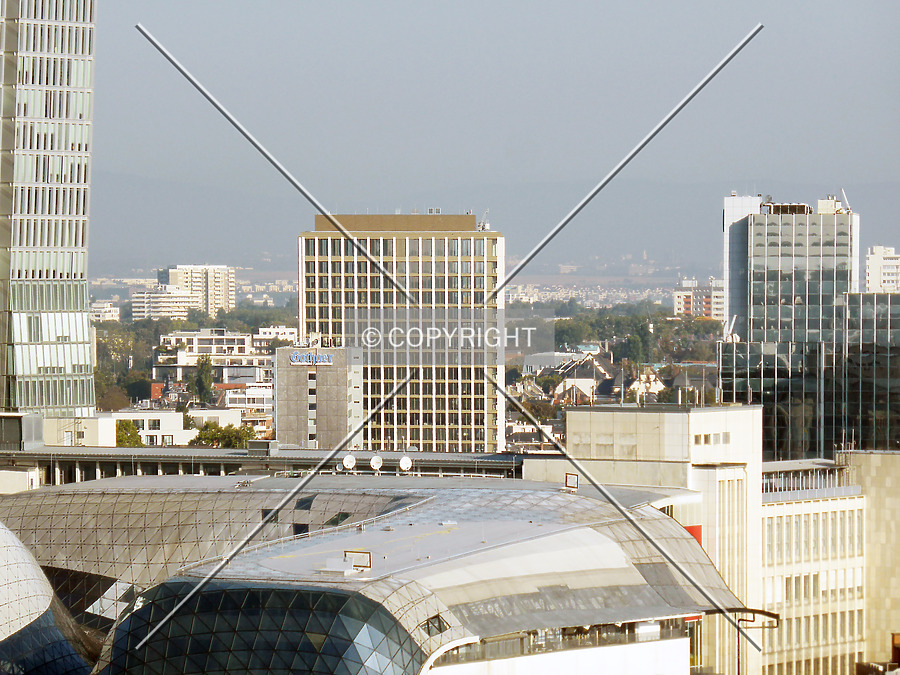 Turm Center by Nephilim