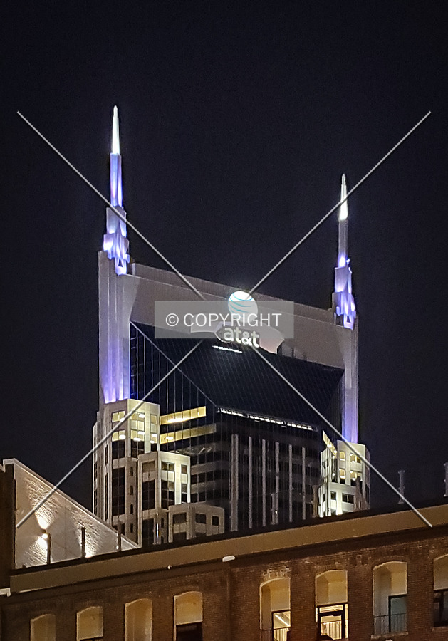 AT&T Building by Ryan Hildebrand
