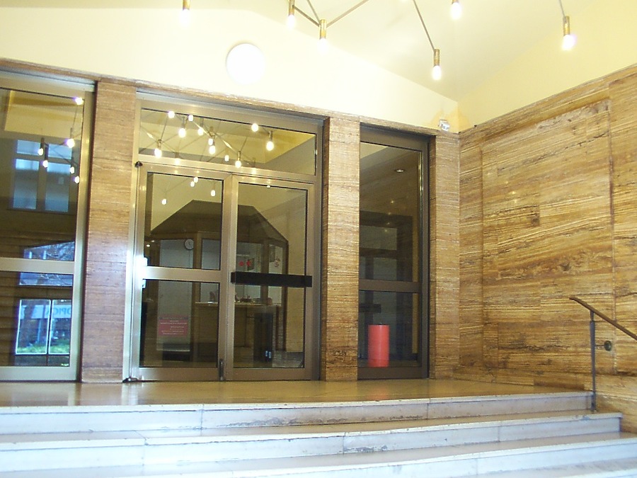 Hansa-Hochhaus by Daniel Kieckhefer