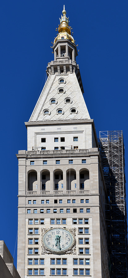 Metropolitan Life Tower by John Cahill