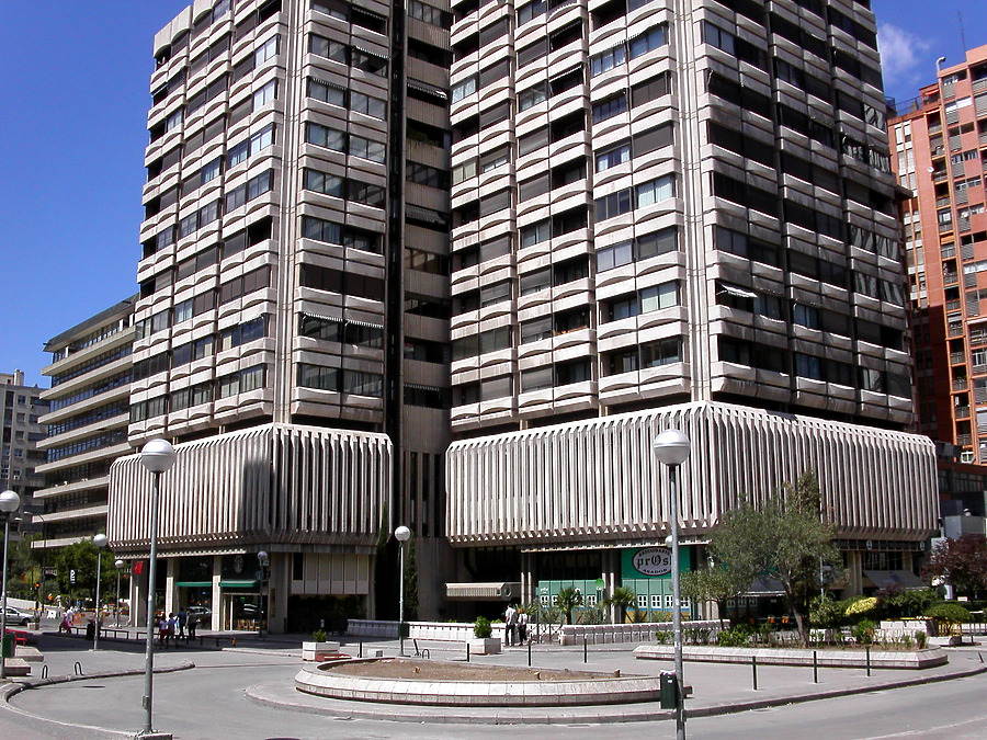 Orense 6 by Cesar Serrano