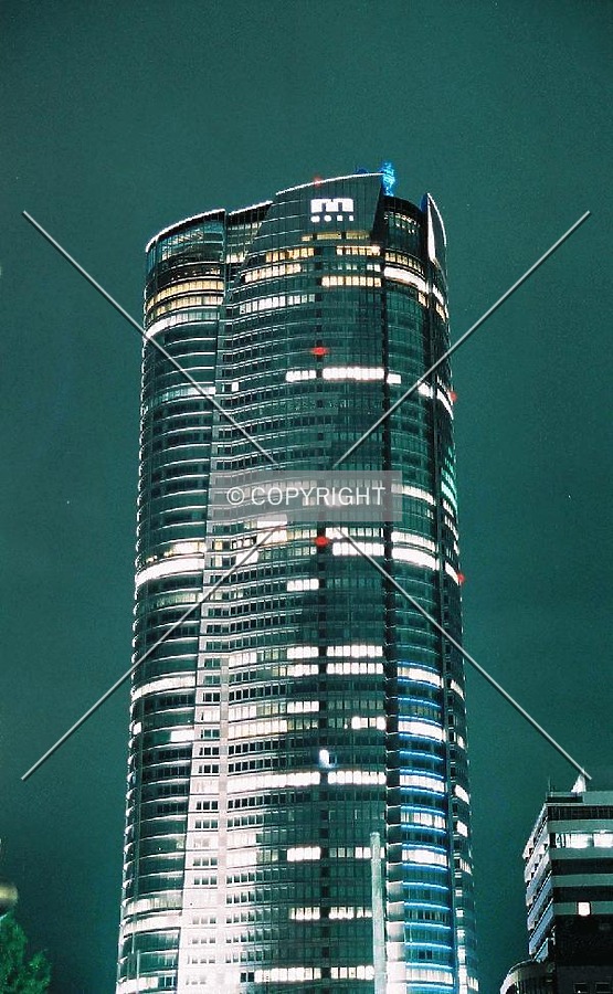 Roppongi Hills Mori Tower by Andrew Stewart