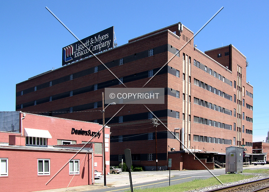 Chesterfield Building by Chris Patriarca