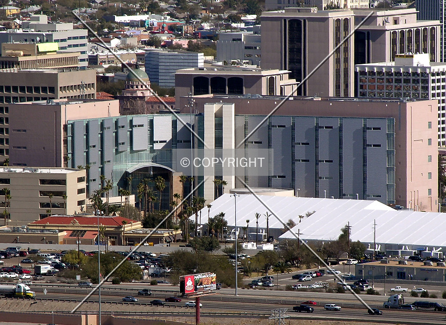 Evo A. DeConcini United States Courthouse by Chris Patriarca