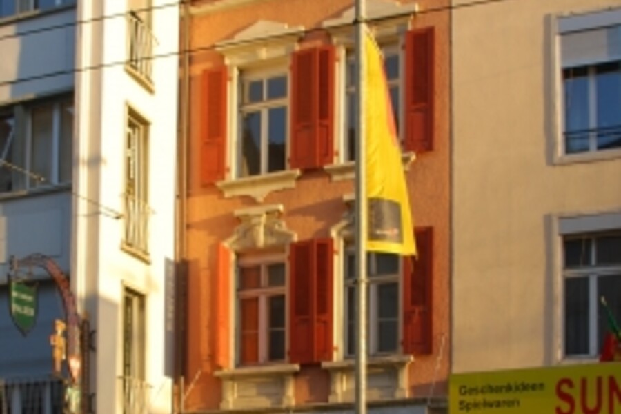 Bahnhofstraße 46