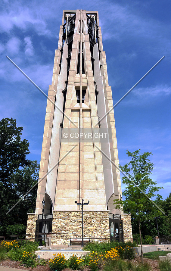 Moser Tower by Jorge Molina