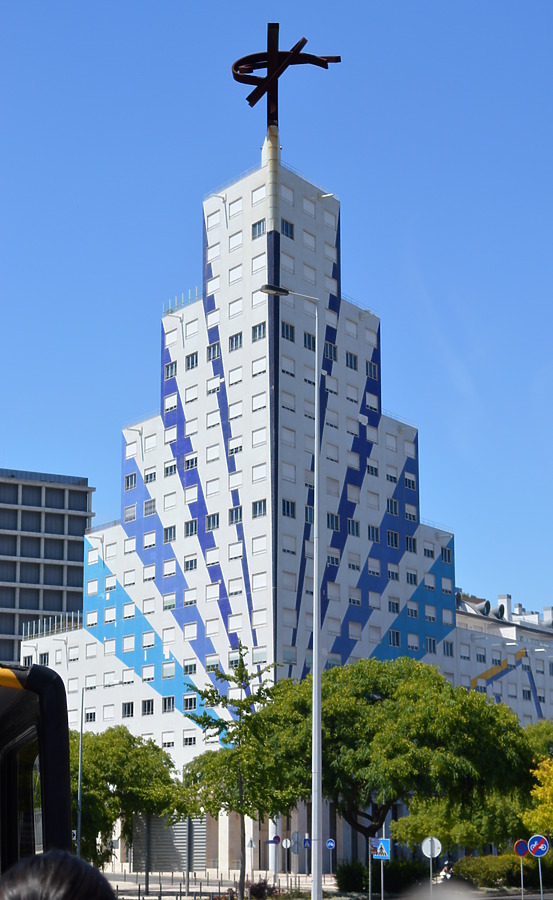 Edifício Écran by Huopa