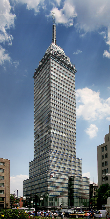 Torre Latinoamericana by Jim Schwartz
