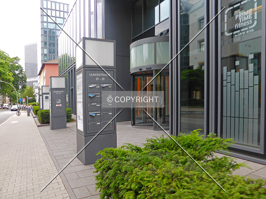 Romeo & Julia by Nephilim