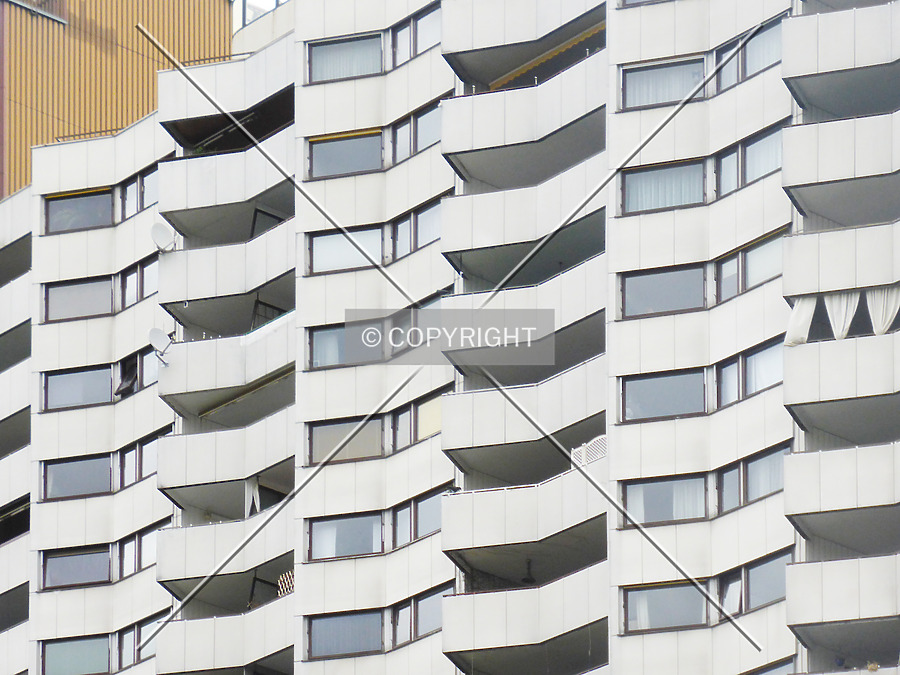 Wohnpark Alterlaa - Block B3-B8 by Nephilim