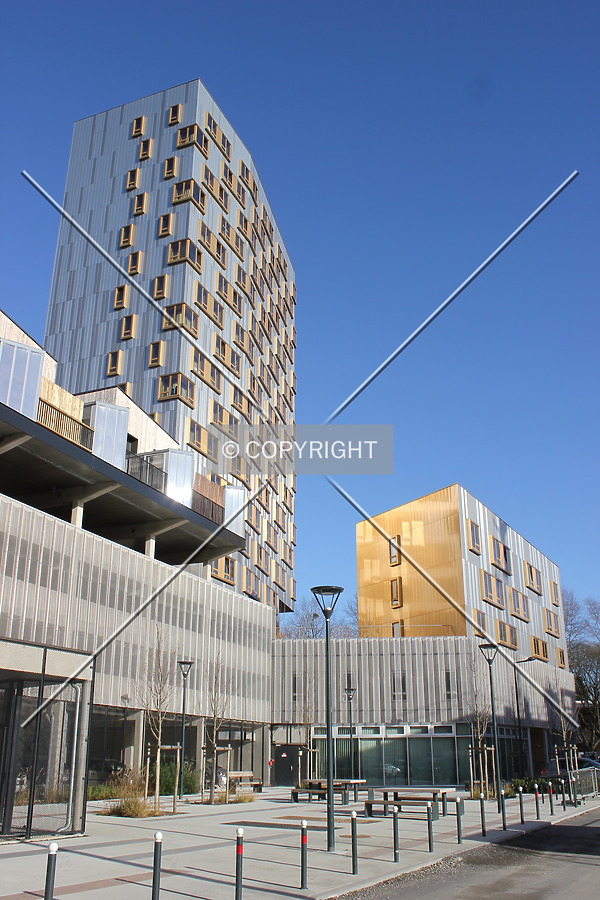 Tour Michel Denis by Florian Barbier
