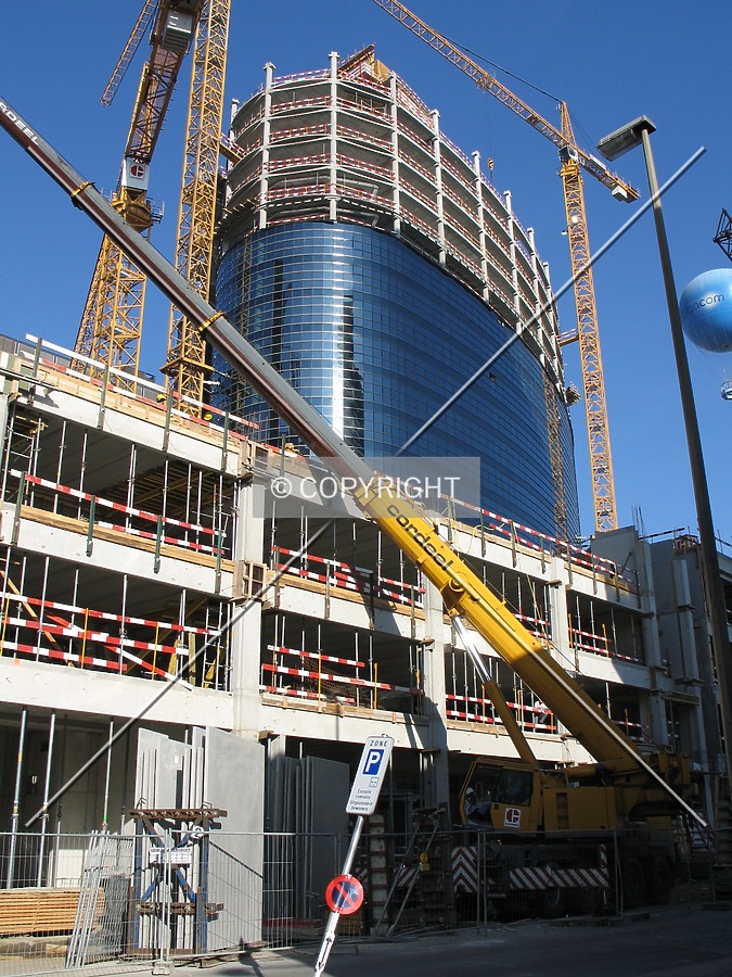 Ellipse Building A by Emmanuel D.