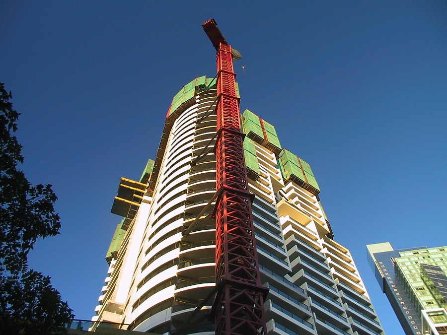 Meriton Tower by John Bek