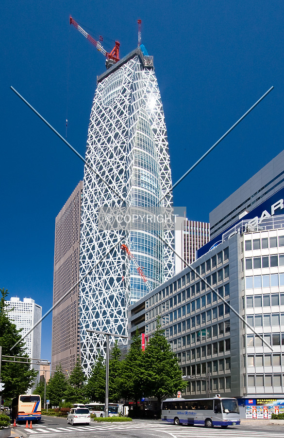 Mode Gakuen Cocoon Tower by Serdica
