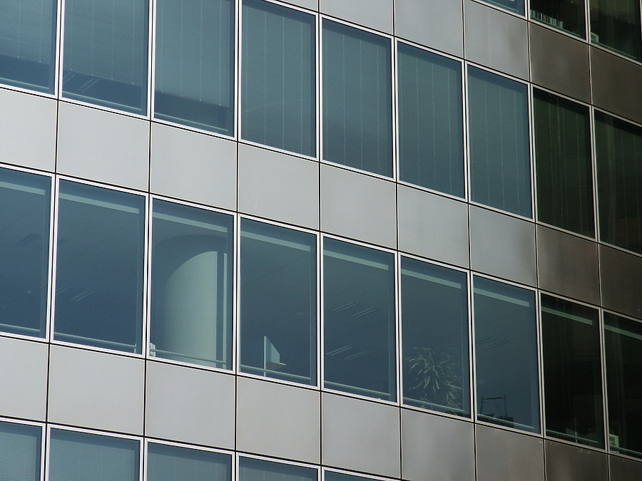 Tour EDF by Daniel Kieckhefer