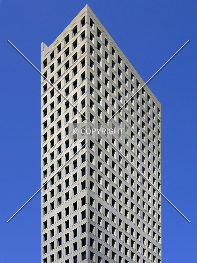 411 East Wisconsin Center by Chris Patriarca
