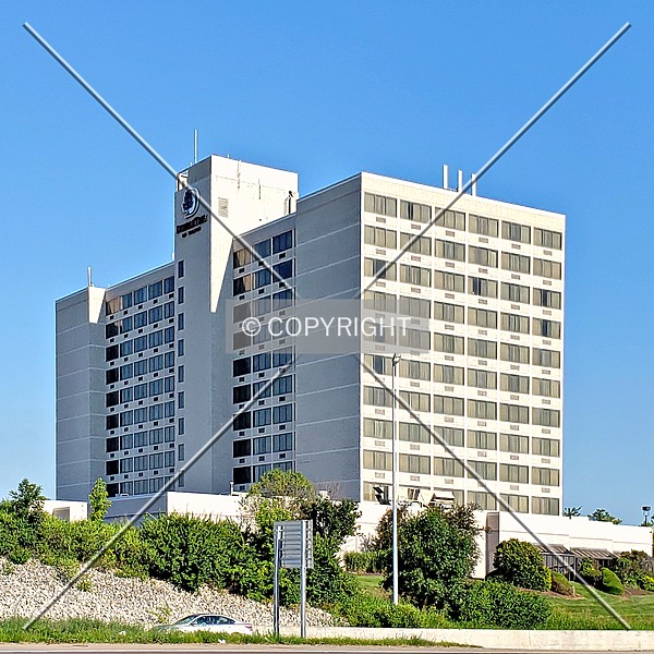 Doubletree Hotel Saint Louis at Westport by Ryan Hildebrand