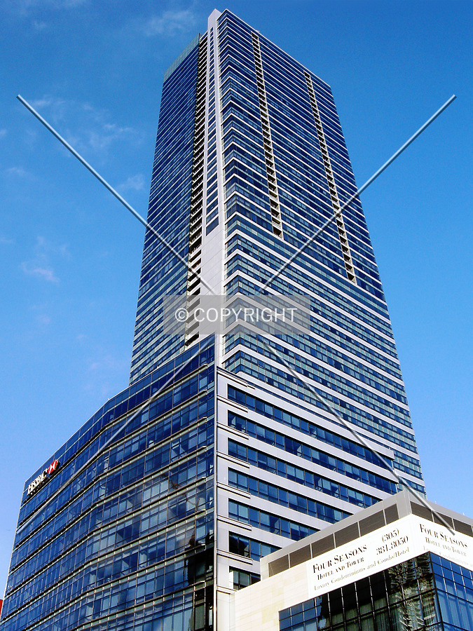 Four Seasons Hotel & Tower by Jorge Molina