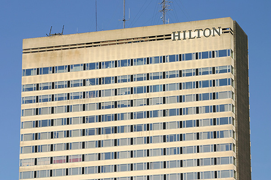 Hilton Hotel by Michiel van Dijk