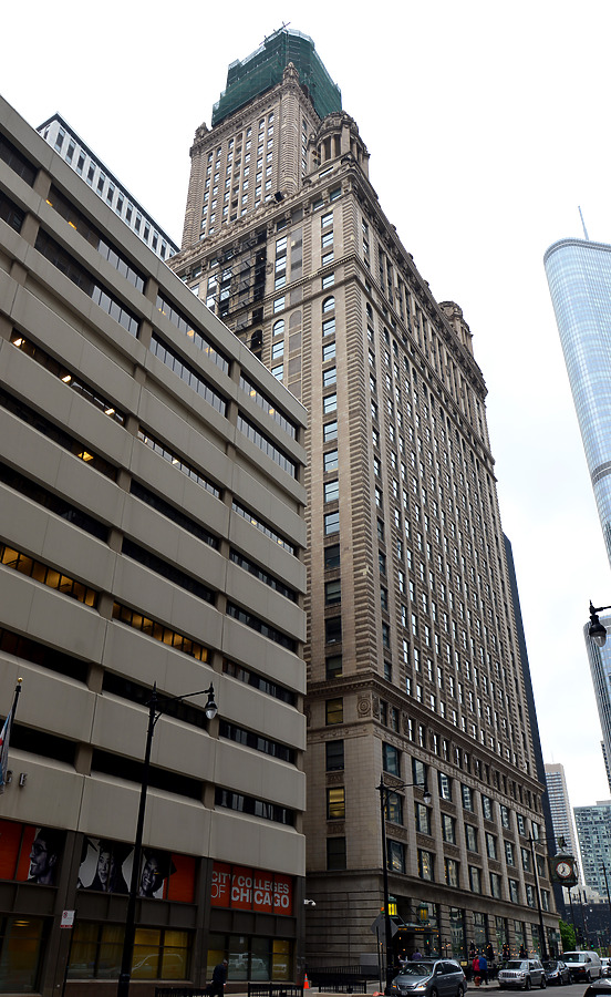 35 East Wacker Drive by John W. Cahill