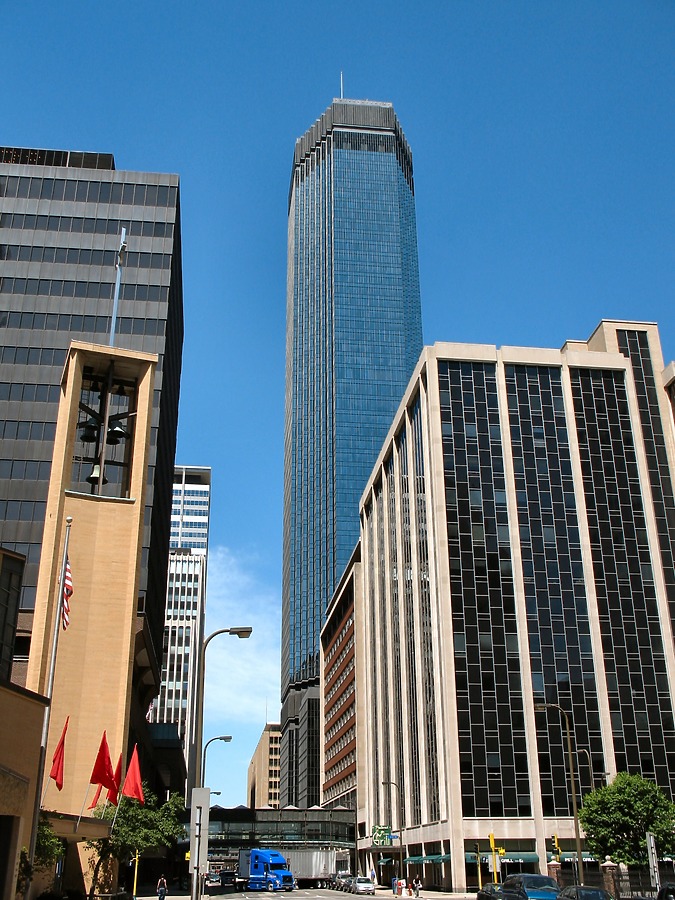IDS Tower by James Peacock