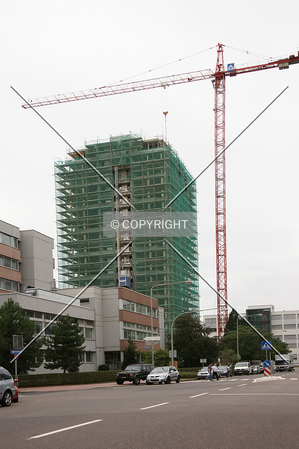 Lyoner Straße 19 by Nephilim