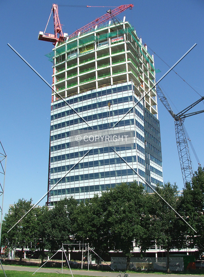 IJsseltoren by René Hogendijk