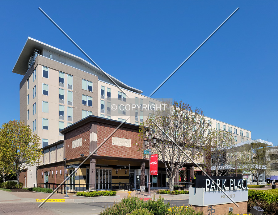 aloft Leawood-Overland Park by Ryan Hildebrand