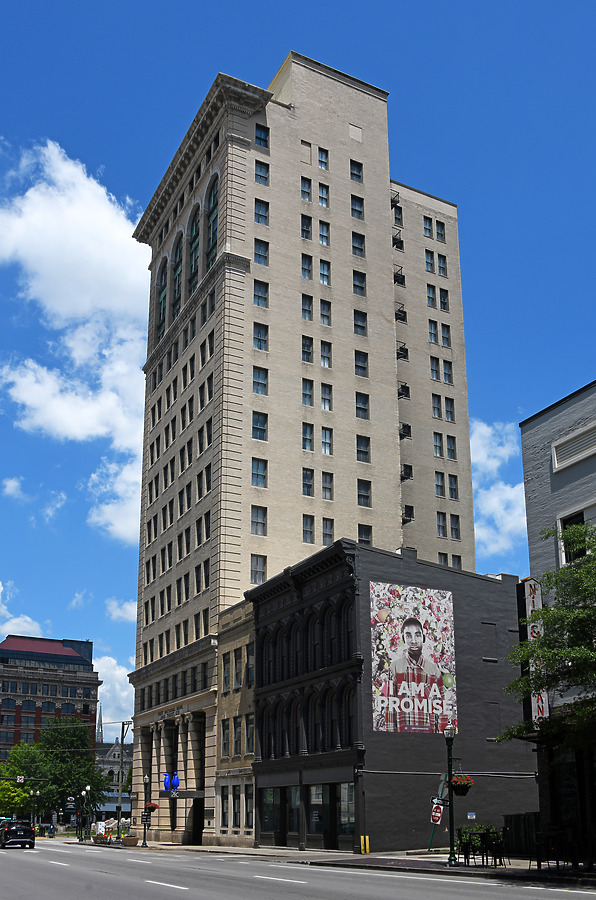 21c Museum Hotel Lexington by John W. Cahill