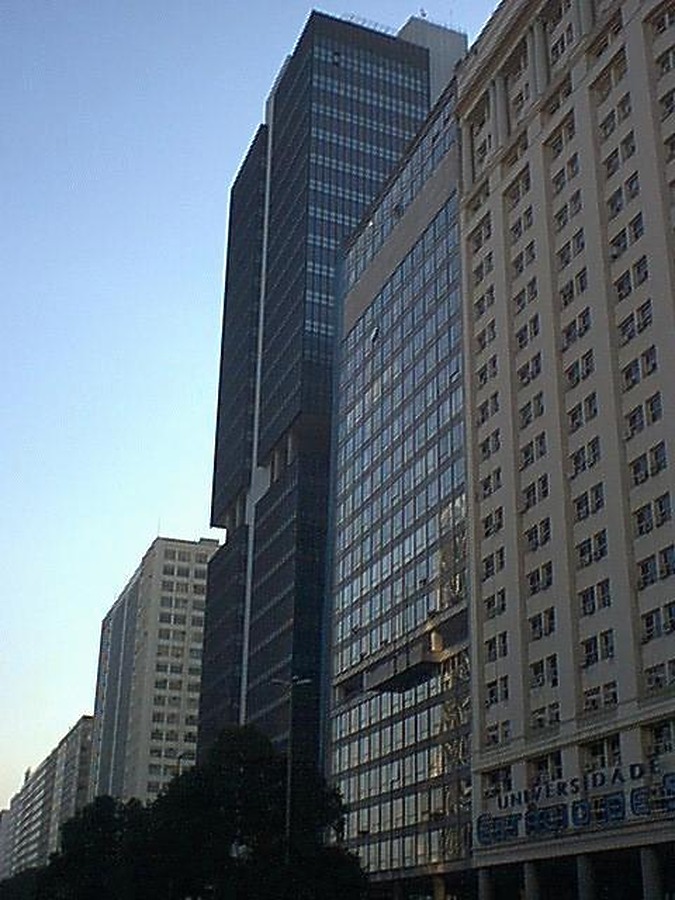 Banco Central do Brasil by Virgilio Grimaldi