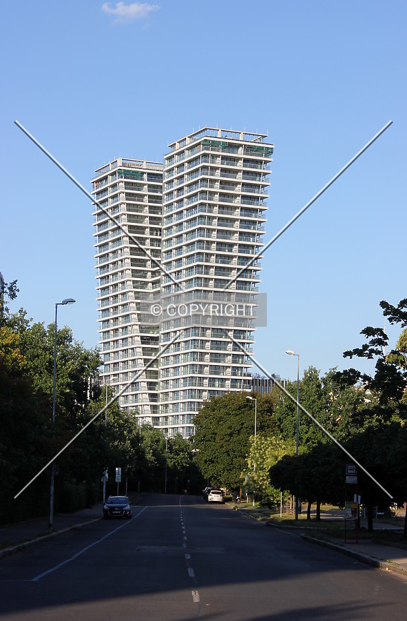V Tower by Florian Barbier