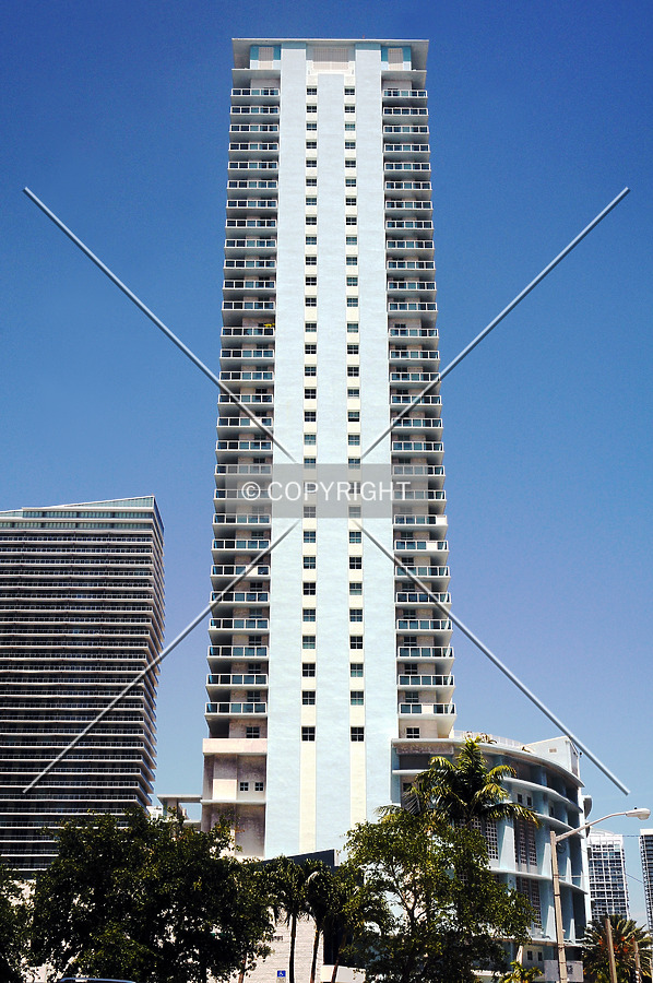 Vue at Brickell by Jorge Molina