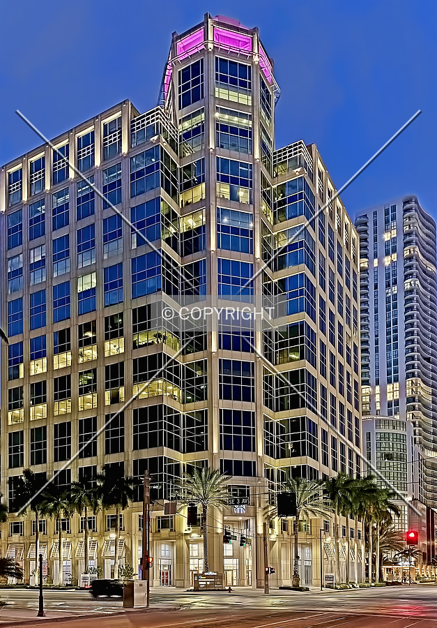 200 East Las Olas by Jorge Molina
