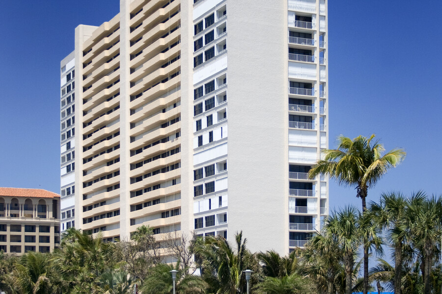 Stratford Arms Condominiums