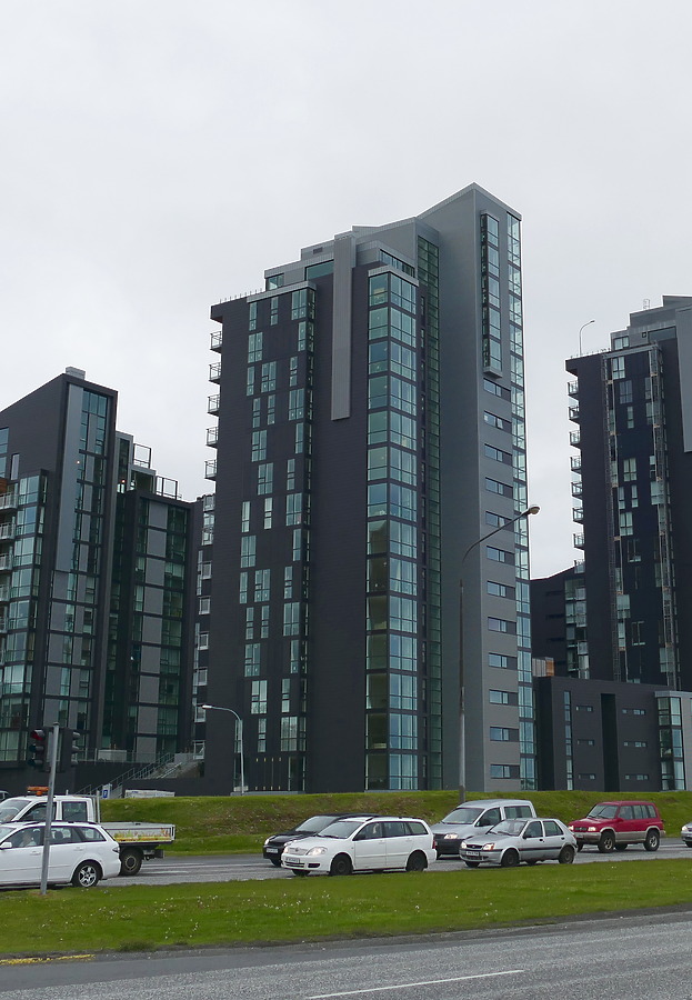 Vatnsstígur 20-22 by Judikaël Ninon