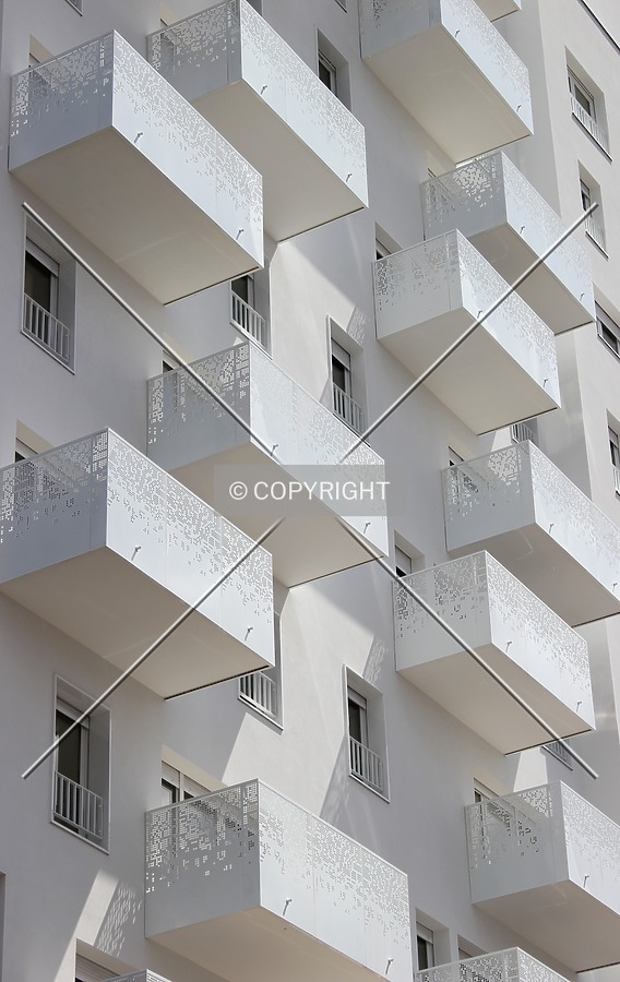 Urbania by Florian Barbier