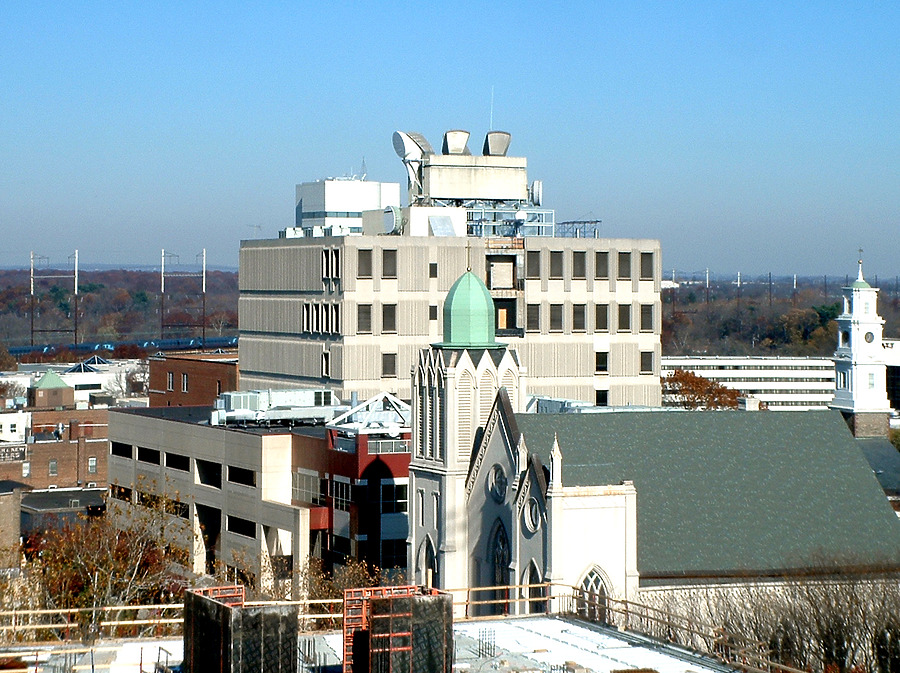 Verizon Building by John Cahill