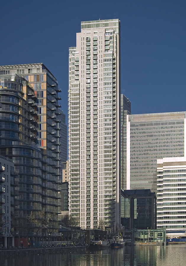 Pan Peninsula East Tower by Cesar Serrano